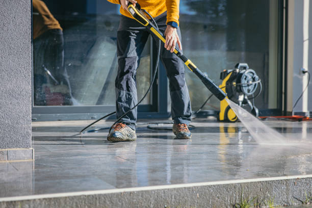 Best Graffiti Removal  in Mbria, CA